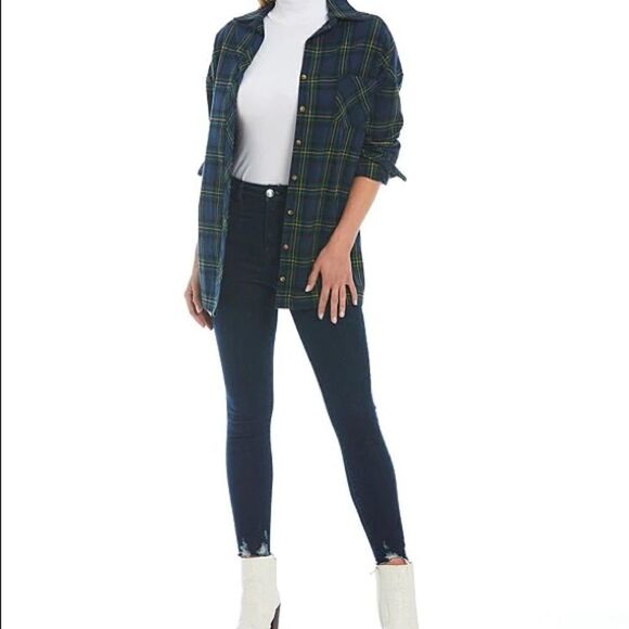 Gianni Bini Shirt Women's Size Medium Plaid Button Down Woven Long Sleeve NWT - Picture 2 of 9